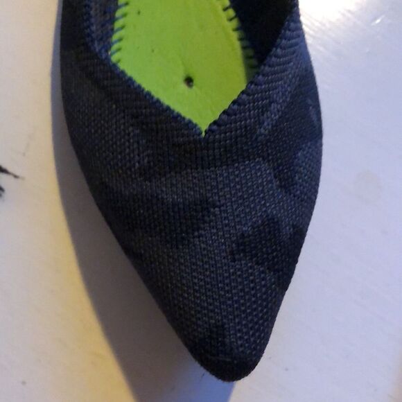 Rothy’s Black and Grey Leopard Pattern. - Picture 4 of 10